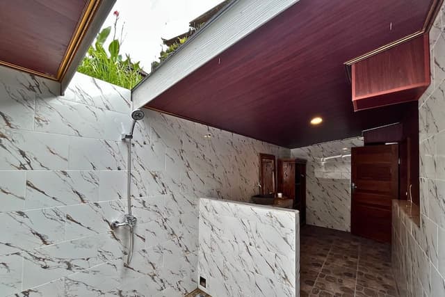 Lumbung Villa with Mountain View