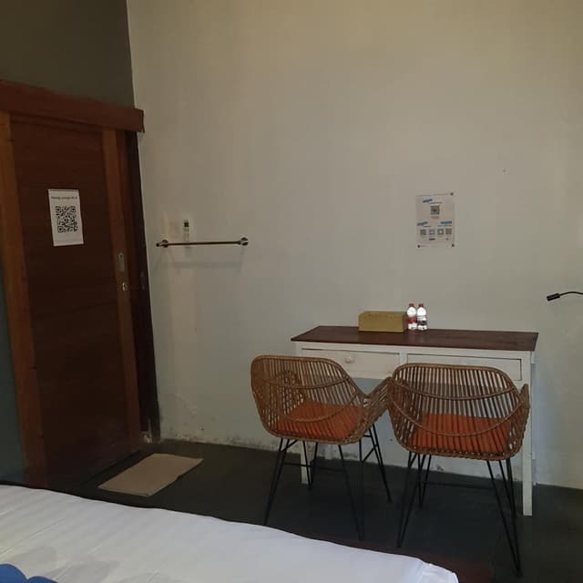 Standard - 1 Bed Queen Non-Smoking