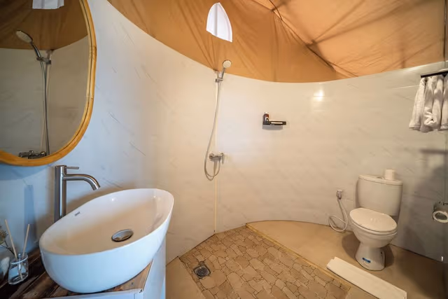 Deluxe Tent