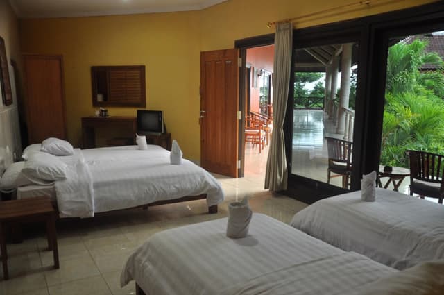 Family Room with 2 Double Beds