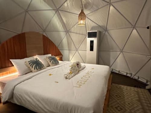 Family Dome Tent with King Bed