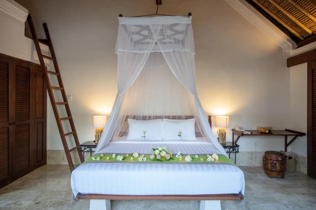 Garden Villa with 1 King Size Bed