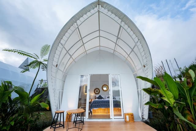 Cape Deluxe Tent