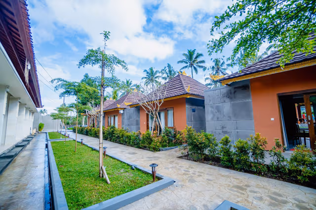 Bungalow - Garden View
