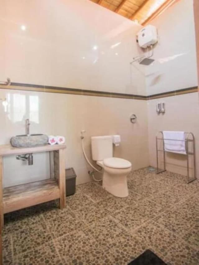 Luxury Room, 1 King Bed, Garden View
