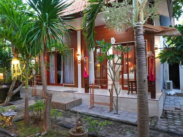 Luxury Room, 1 King Bed, Garden View