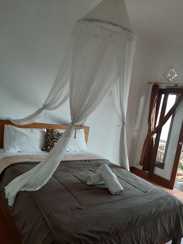 Economy Room (AC)