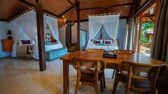 Family Room, 2 Bedrooms, Garden View
