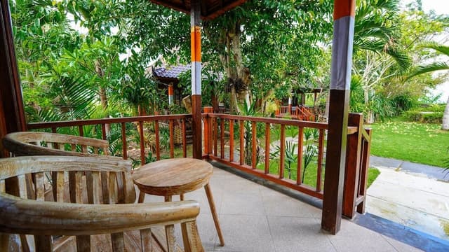 Family Room, 2 Bedrooms, Garden View