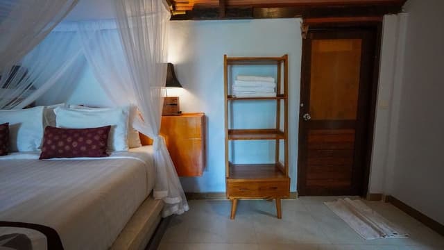Family Room, 2 Bedrooms, Garden View