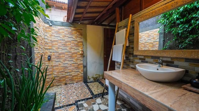 Family Room, 2 Bedrooms, Pool View