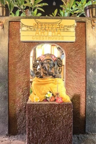 เรย์โนลด์ อาร์ทา เกสต์เฮาส์ เรดพาร์ตเนอร์ (Reynold Artha Guest House RedPartner)4
