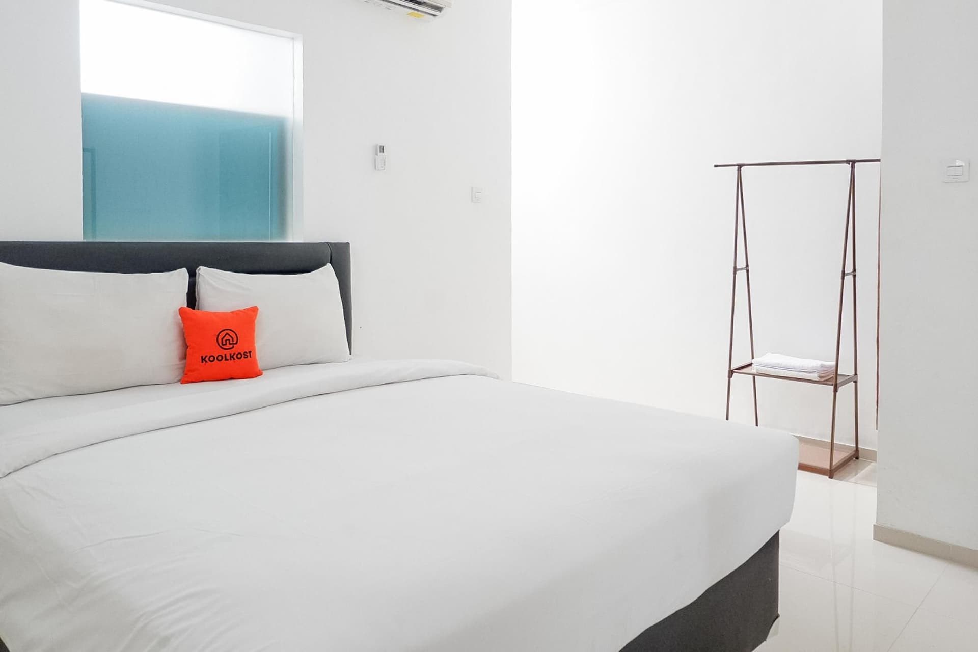 KoolKost near Raya Canggu (Minimum stay 5 nights) KoolKost near Raya Canggu (Minimum stay 5 nights)