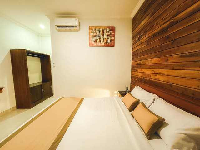 Budget Room