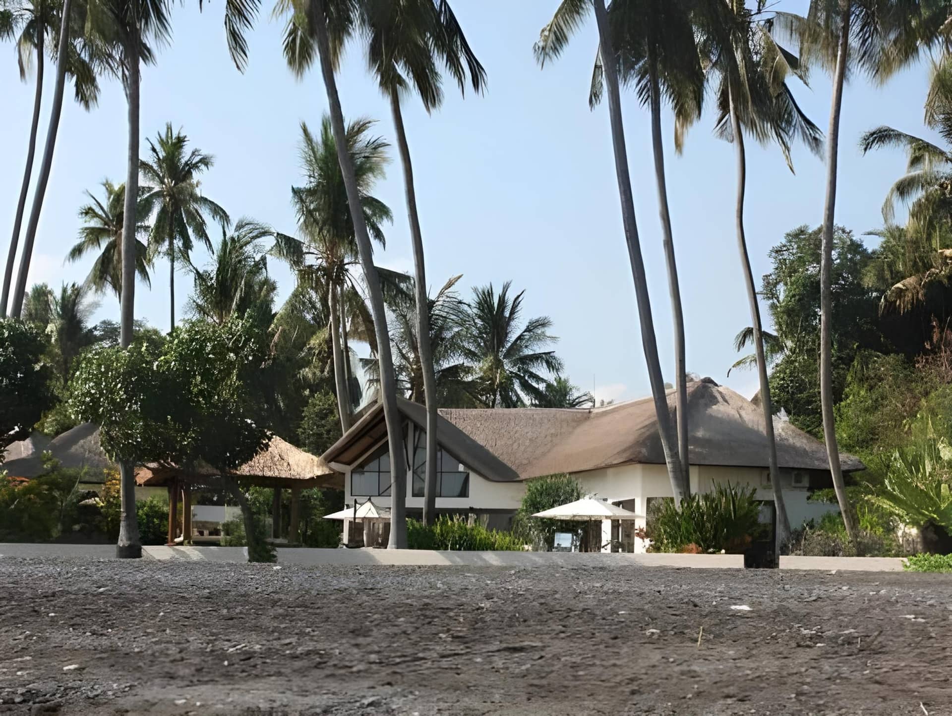 Kembali Villa Kubutambahan Kembali Villa Kubutambahan