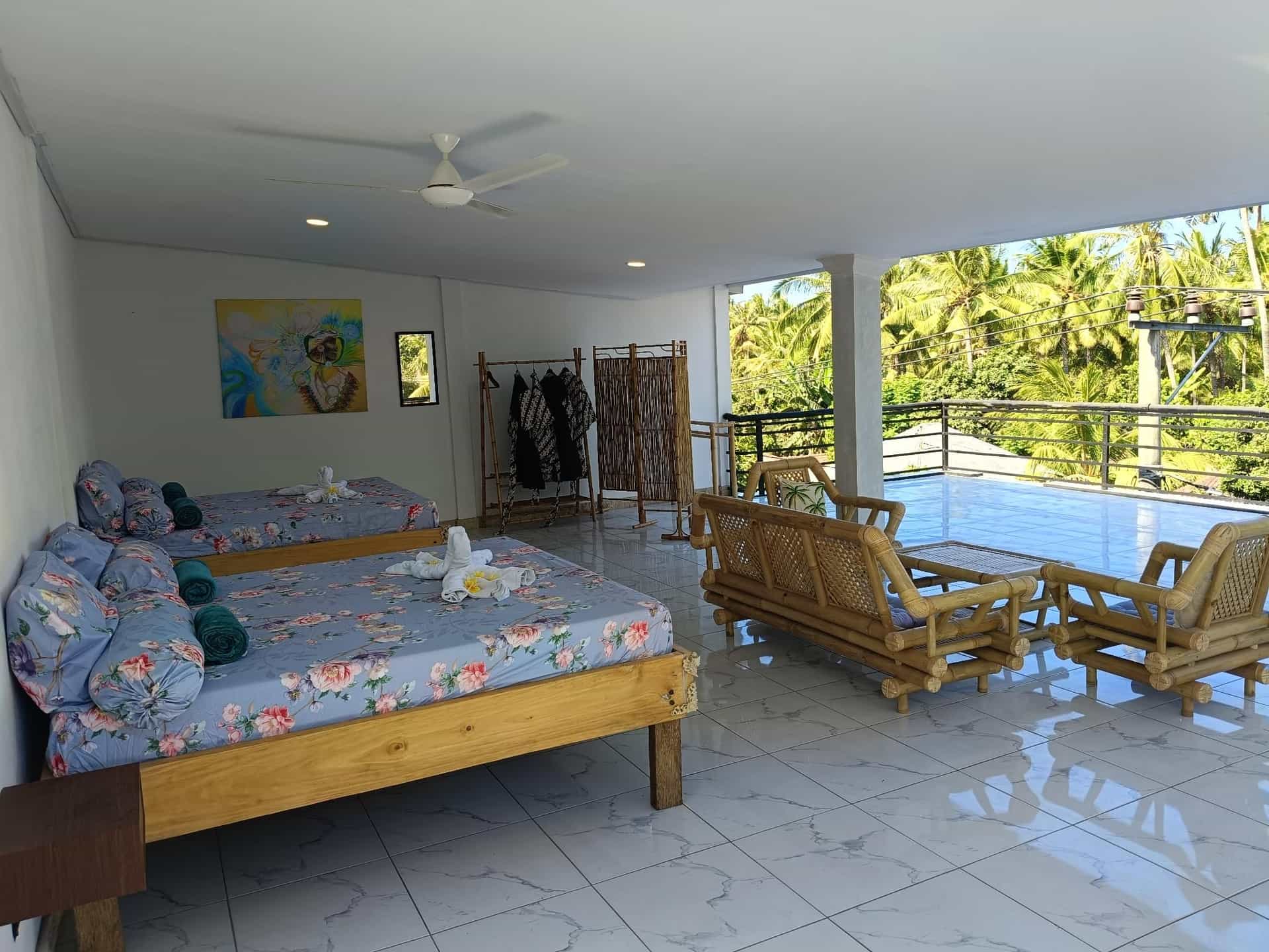 Skylodge B&B
