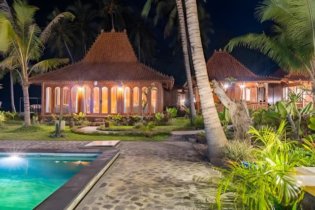 2 Bedroom 2 room Suite