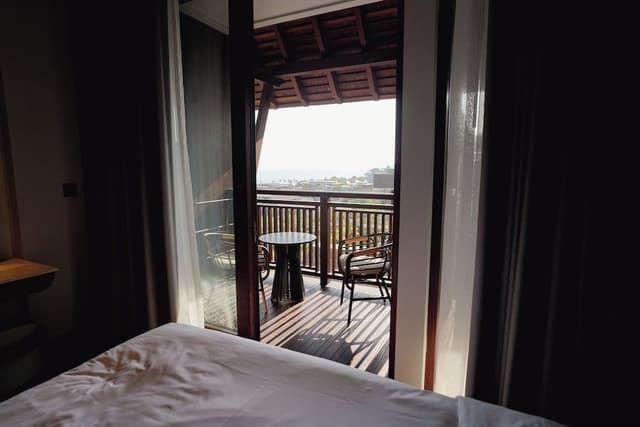 Premium Room, 1 King Bed, Balcony, Ocean View