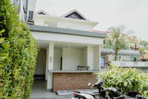 Kayuma Catu Canggu Kayuma Catu Canggu