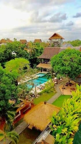 โรงแรมคอร์ดูรอย โรงแรมคอร์ดูรอย
