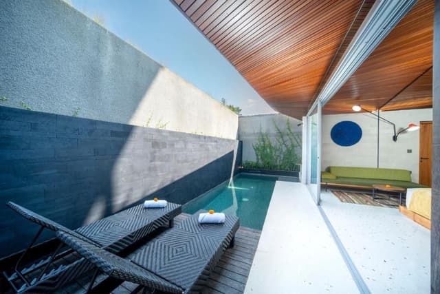 Deluxe Villa