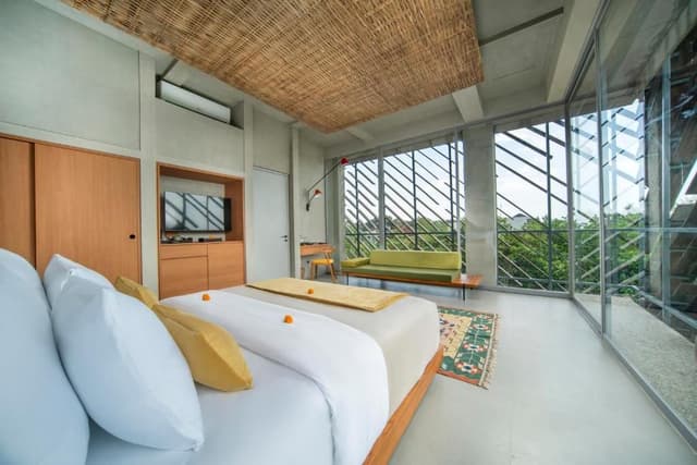 Standard Villa