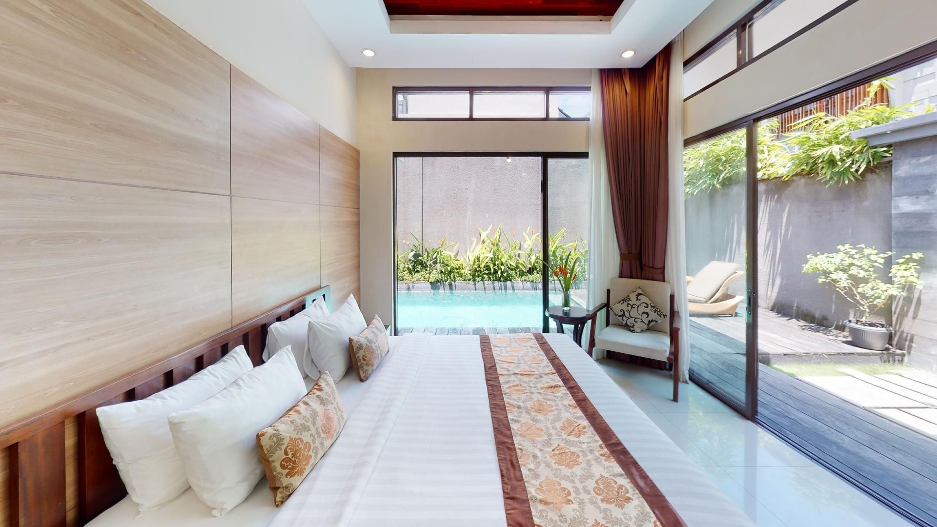 La Paradis Villa1