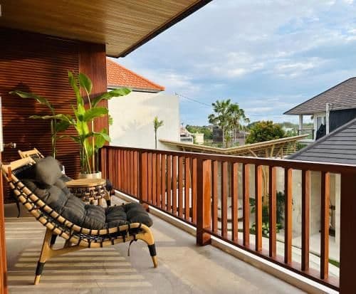 Balcony King Room