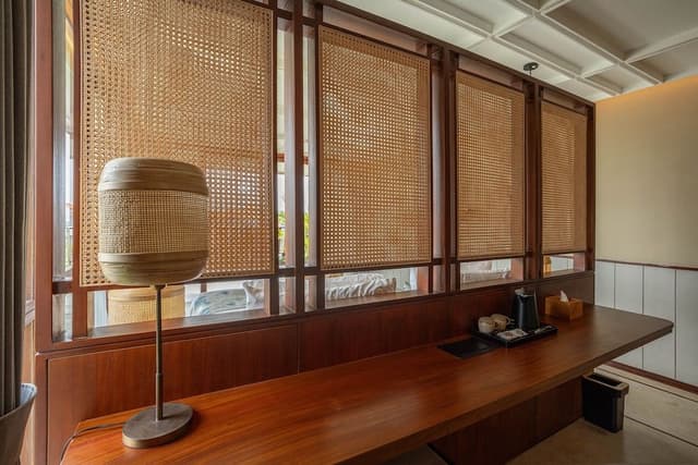 Studio Suite, 1 King Bed, Non Smoking, Balcony