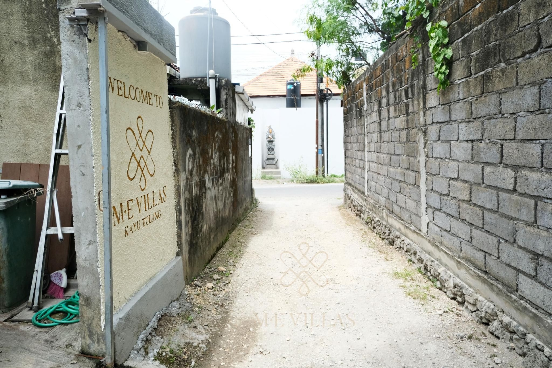 มี วิลล่า วู้ดเดนเฮาส์ (ME Villas Kayu Tulang)0