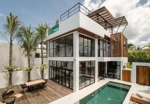 ลักชัวรี บาหลีวูด เรสซิเดนซ์ วิลลา ลักชัวรี บาหลีวูด เรสซิเดนซ์ วิลลา