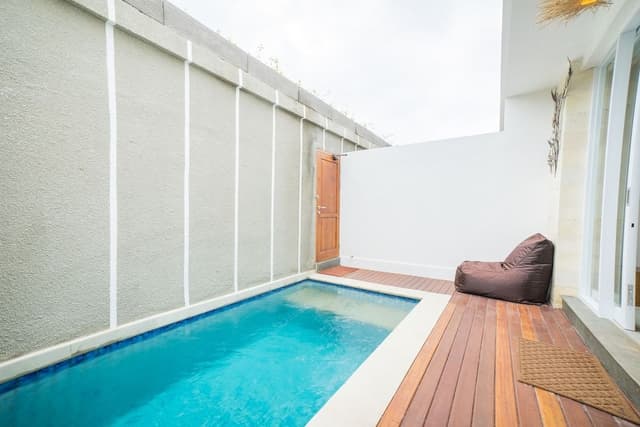 FourLeaf - Pool Loft Suite