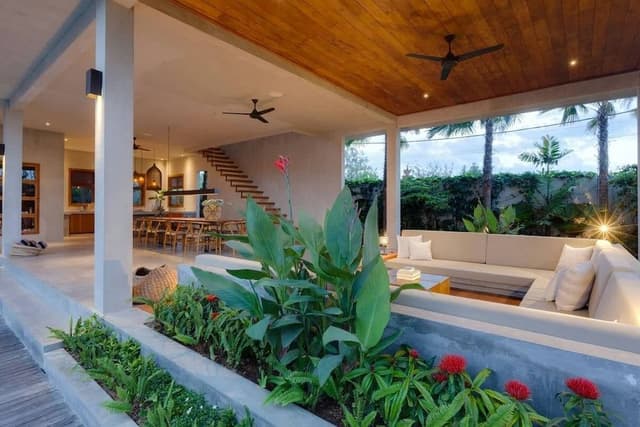 4 Bedrooms Private Pool Villa - 1