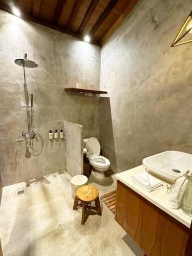 Deluxe Bungalow Pool Access