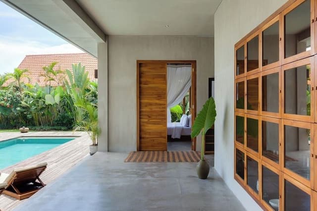 Executive Room, Pool View