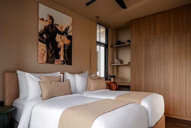 Deluxe Suite, Non Smoking, Balcony