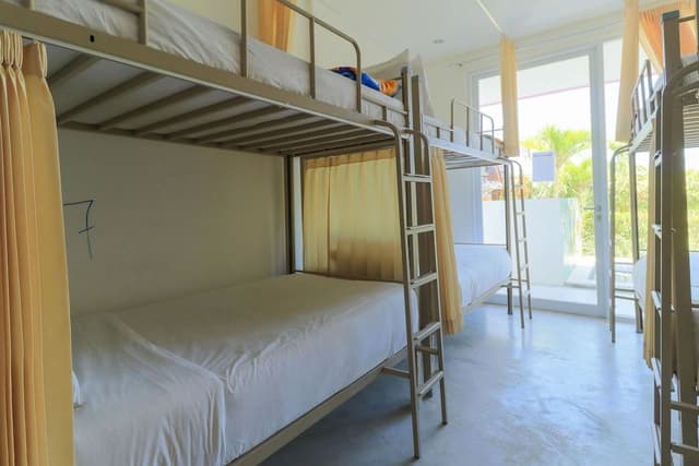 Shared Dormitory, Mixed Dorm