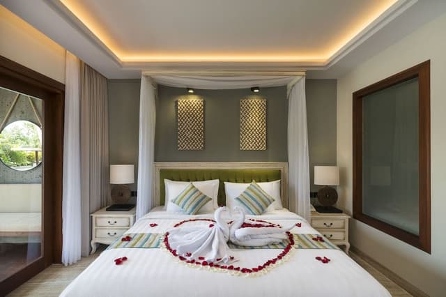 Suite Lagoon Honeymoon (1 large bed)