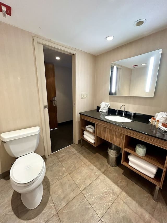 Streamside Deluxe Double Room - Private Balcony Overlooking Stream