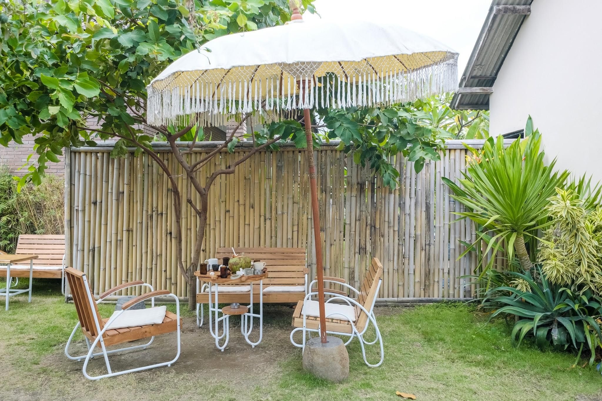 เดอะ กุมปี บาหลี บาย เดอะลาวานา (The Kumpi Bali by The Lavana)0