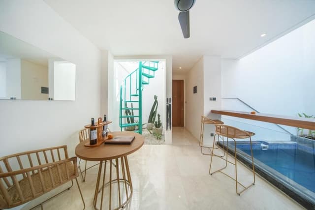 One-Bedroom Villa