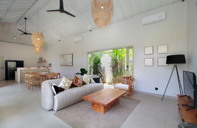 Exclusive Villa, 3 Bedrooms, Private Pool, Beachside