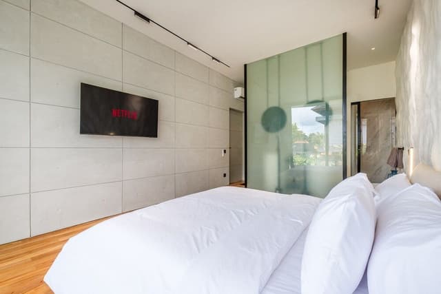 Three-bedroom Villa 8 with Private Pool