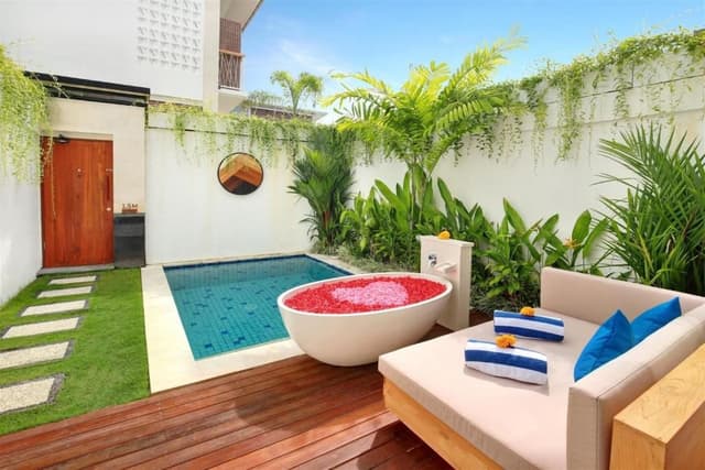 Smart One Bedroom Villa with Private Pool and Bathtub