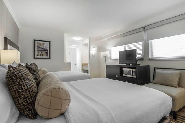 Room, 2 Queen Beds, Non Smoking