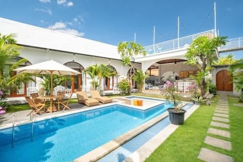 โคฟ อูเมะ เนรุส เรสซิเดนซ์ แอนด์ วิลลา (Cove Ume Nerus Residences & Villa)1