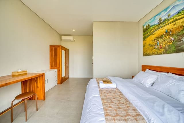 Family Villa, Balcony