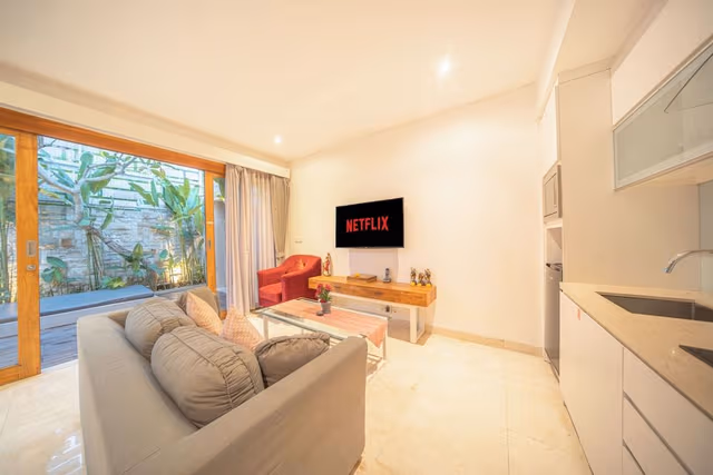 One Bedroom Private Pool Villa With Rooftop