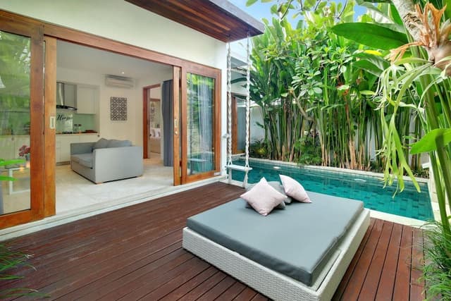 One Bedroom Private Pool Villa With Rooftop
