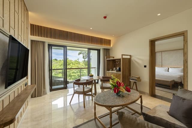Resort View Suite